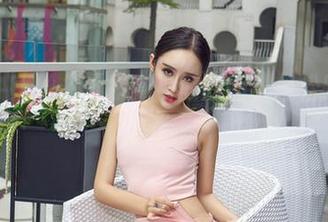 更新！爱丝关于紧身裤的原图，轻松踩中审美点。