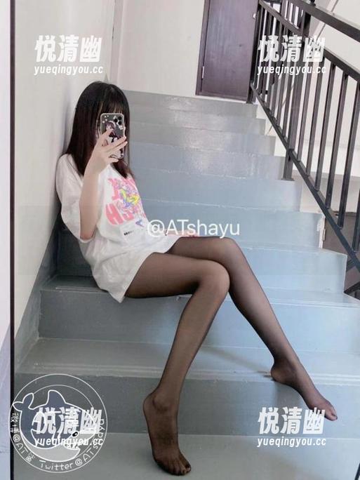 在AT鲨的天台，高清和资源搭配得实在是太绝了！-悦清幽