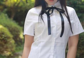 MFStar模范学院 - Baileys香儿的礼服写真，免费不免费先不说，我只想默默为那优雅的身姿点个赞。
