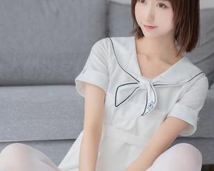 私拍状态的浴室体操服，喵糖映画今天玩得挺欢的