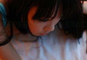 ROSI写真 - 作品中小莉像天使般漂浮，但我心底却在想，她会不会落地？