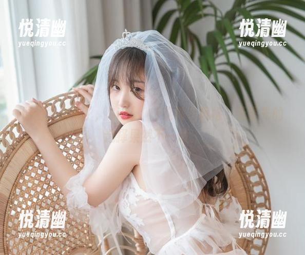 原图发出来了，Sia(시아)这纯白风格，无圣光的选择果然不一般。-悦清幽