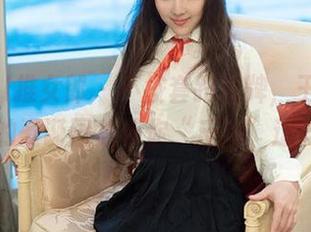 TuiGirl推女郎 - 不按套路出牌，王李丹尼的圣诞图集带你“反向”过节