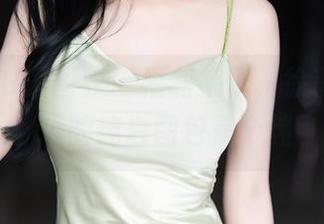 XIAOYU语画界 - 福利来了，徐莉芝Booty的纯白图包是个迷