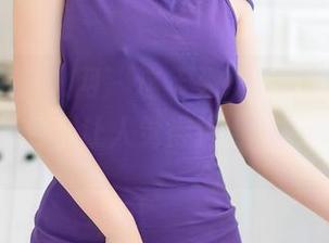 Xiuren秀人网 - 这年头，连白浅浅护士的私拍图包都让人觉得护士不应该太严肃。
