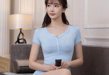 Xiuren秀人网 - 看看萌宝儿BoA的吊带，福利一波接一波，让人欲罢不能。