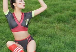 YouMi尤蜜荟 - 青春写真集：小阿狸，俨然“青春的捣蛋鬼”，你敢看吗？