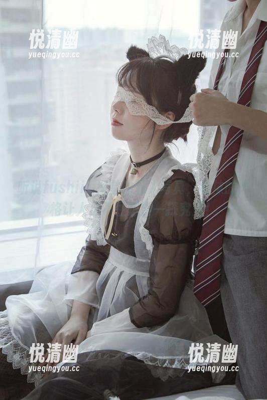 听说fushii_海堂的私人写真，棉袜的风格让人忍不住想要一探究竟！-悦清幽