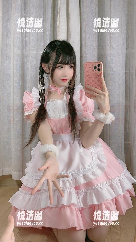在高清画质里，miko酱ww的体操服不只是一件衣服，是一缕清风，画面太美我想静静。-悦清幽