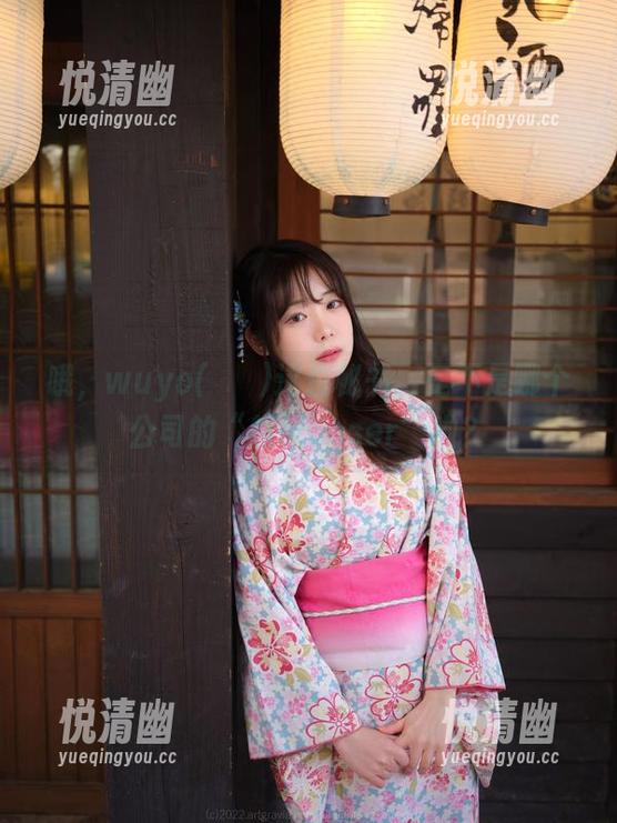 哦，wuyo(우요)这位秘书，是不是哪个公司的“超级Coser”啦？-悦清幽