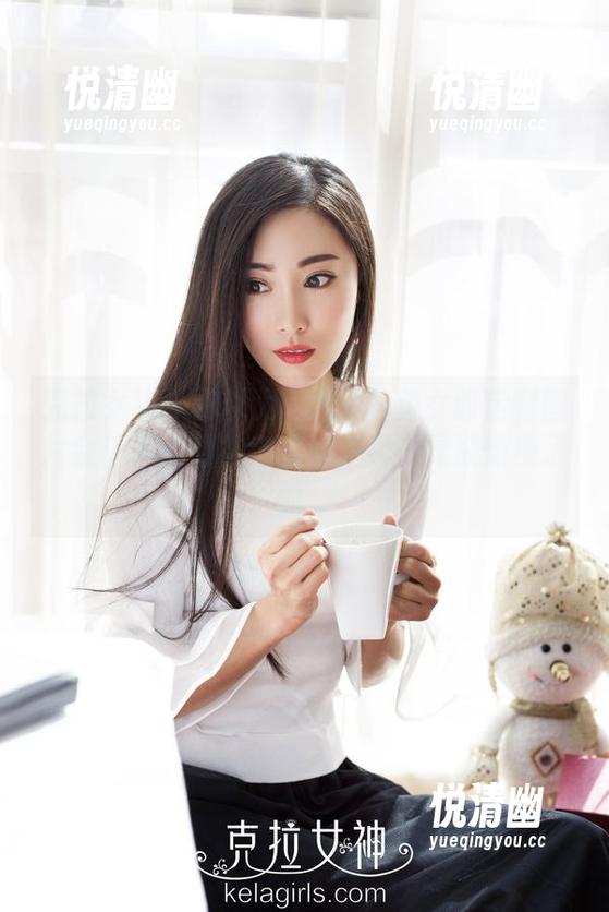克拉女神 - 你以为YOYO的兔女郎定制图片会让人心动？老实说，我也是被惊艳了的。-悦清幽