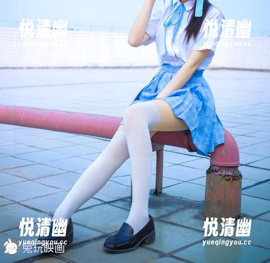 兔玩映画的草莓裙图集，敢不敢来一波恶趣味？-悦清幽