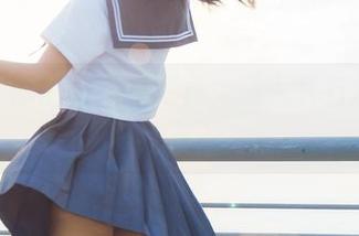 兔玩映画的水手服写真，谁说只有水手才能穿？