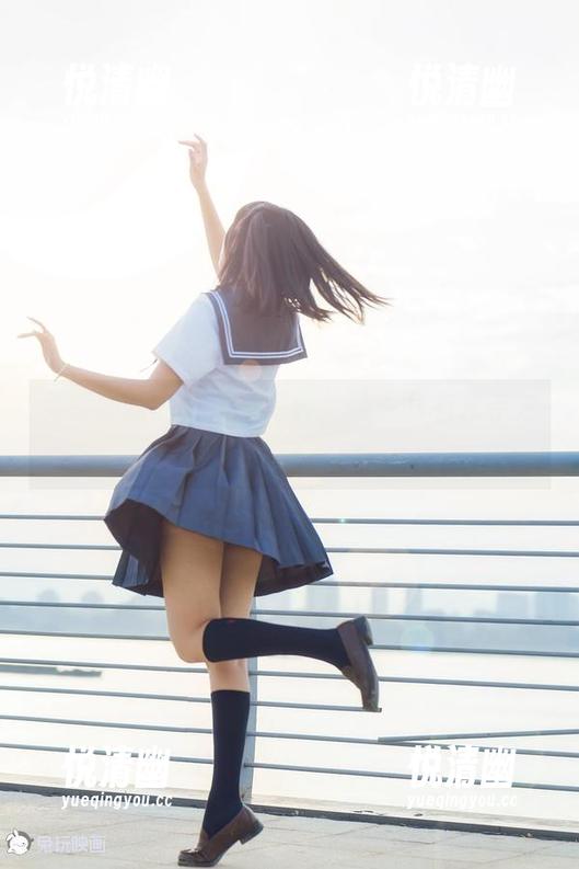 兔玩映画的水手服写真，谁说只有水手才能穿？-悦清幽