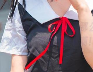嘎潼的女孩套图，分享一个不那么严肃的时刻，哇，真的好轻松啊！