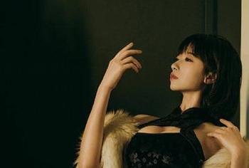 一组奈汐酱Nice的花嫁cos照片，感觉每张都在说“快点来找我啊”。