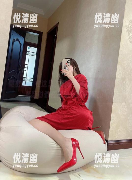 微密圈 - 在这里，奶宝妹纸在线，蕾丝元素随时都在挑动你的好奇心！-悦清幽