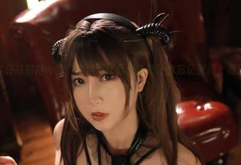 听说小容仔咕咕咕w的“容鸽”作品合集能让你忘记时间，我这已经浑浑噩噩了。