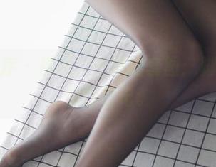 少女秩序 - 裸足，千澄的套图：脚丫们的旅行日记。