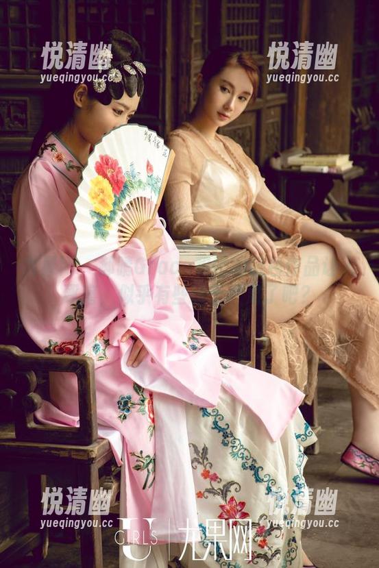 尤果网 - 郝晴Grace和她的粉色作品让人琢磨，似乎有些过于严肃了吧？-悦清幽