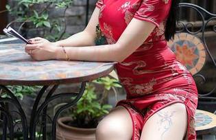 尤蜜荟 - 当Egg-尤妮丝穿上白裙，网盘忙得都喘不过气
