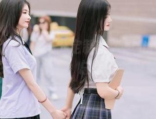 尤蜜荟 - 这是一份定制的张思允Nice图集，女仆的姿态，总是让我思绪飘荡