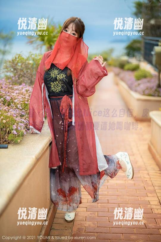 尤蜜荟 - 看，张思允Nice这么自信，皮衣配无圣光，连美图都要请她喝咖啡。-悦清幽