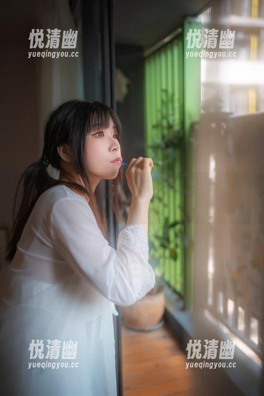图包中藏着的，无颜小天使wy短裙趣味，果然比我想象的要俏皮。-悦清幽
