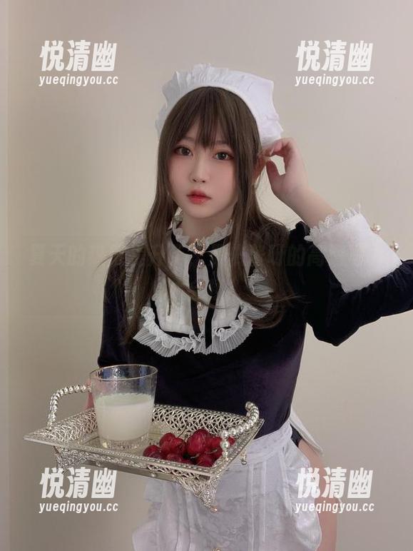 夏天的热度提升了,是依酱呀的高清写真太会撩!-悦清幽 夏天的热度提升了,是依酱呀的高清写真太会撩!-悦清幽