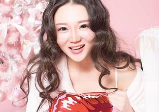 果团网 - 龚玥菲与朋友—看着像双人，但无圣光的图片总是调皮
