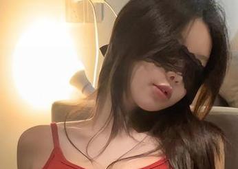微密圈 - 还有谁？火龙果羊的裤里丝写真合集，值得你放慢脚步