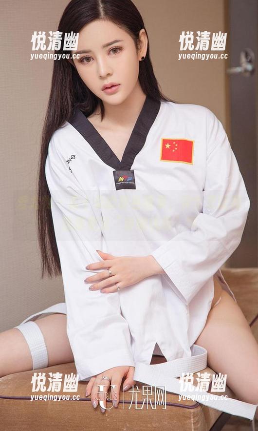 爱尤物 - 孟十朵的粉色图集，完全是让我重新定义“粉嫩优雅”啊-悦清幽