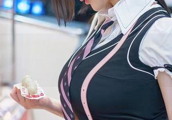 秀人网 - 唐安琪的浴缸作品：全套浴缸派对，水特别好！