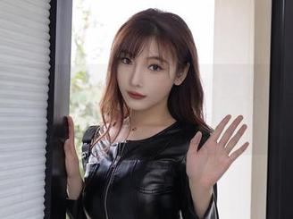 秀人网 - 徐若兮作品集正式更新——谁说职业装不能时髦？