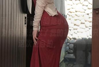 秀人网 - 清新脱俗的是小逗逗，女孩写真原图为何让我想起了我的初恋——只不过这次是自拍，哈哈！
