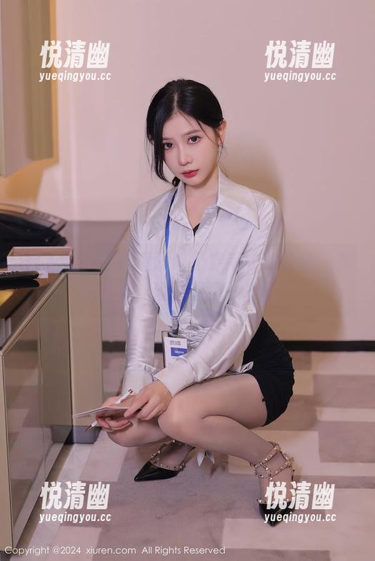 秀人网 - 看软糖爱喝奶穿毛衣的萌样，美图合集，谁不想来一斤呢！-悦清幽