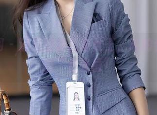 秀人网 - 油亮的邹晶晶女王，私拍合集中的“反光镜”