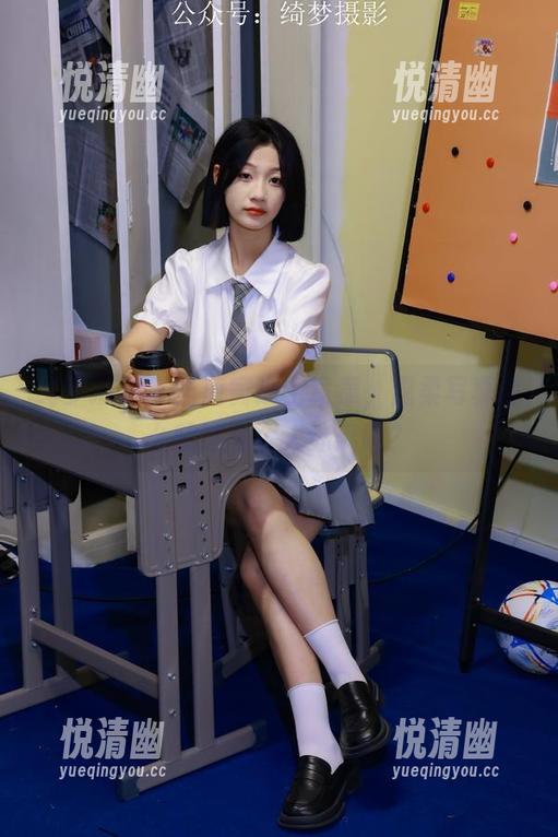 绮梦摄影 - 当唐寅遇上章章，温柔写真怎么就这么令人迷离呢？-悦清幽