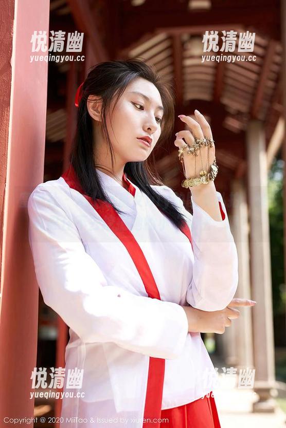 蜜桃社 - 呐，小魔女lily的图集私拍，谁能忍住不去挖掘她的小“秘密”呢？-悦清幽