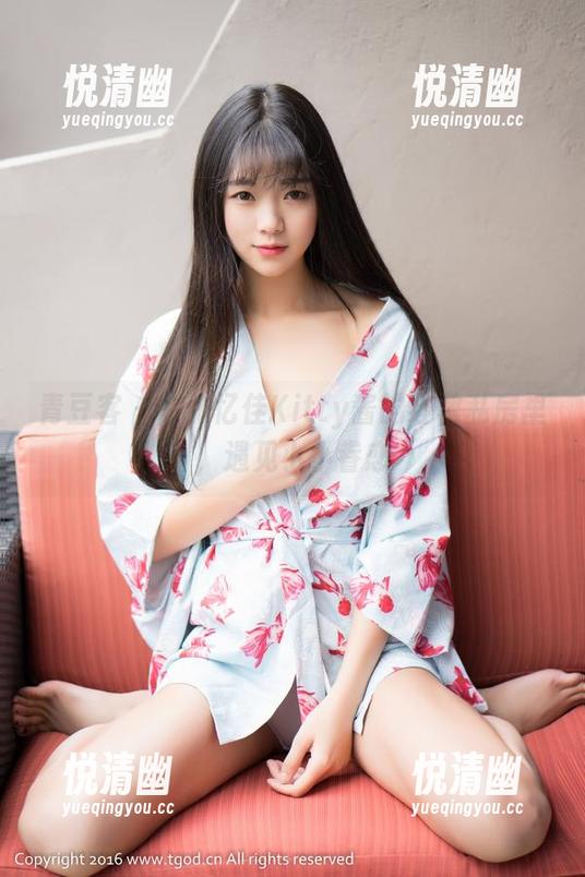青豆客 - 在施忆佳Kitty酱的红裙私房里，遇见小小眷恋-悦清幽