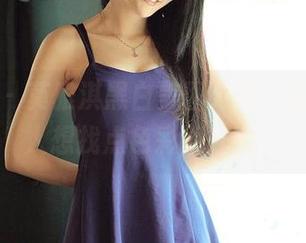 青豆客 - 莫雅淇黑白美图分享，看着真让人想找点色彩填充啊。