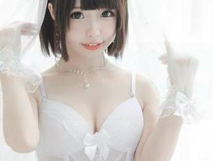 香川澪再度领衔，白裙和高清资源组合，太完美，脑子里突然冒出小剧场。