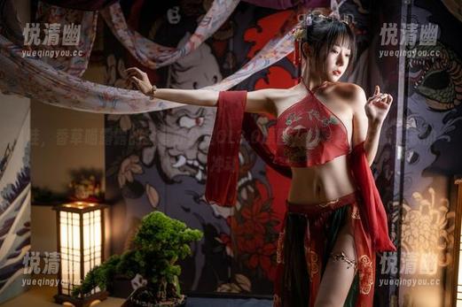 哇，香草喵露露的全套办公室OL3.0原图，有种想把它搬回家的冲动！-悦清幽