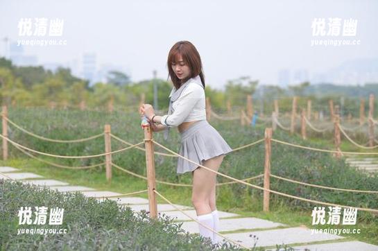 魔镜街拍 - 我只想收藏婷婷的粉裙工作美图，销售目标说到哪里去？-悦清幽